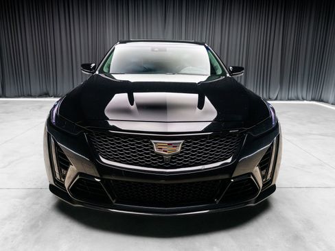 Used 2024 Cadillac CT5 V Blackwing w/ Parking Package RWD image 9