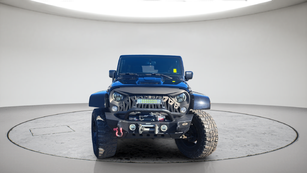 Used 2015 Jeep Wrangler Unlimited Sahara w/ Max Tow Package AWD/4WD image 2