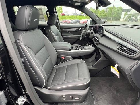 New 2025 Buick Enclave Sport Touring w/ Power Package image 19