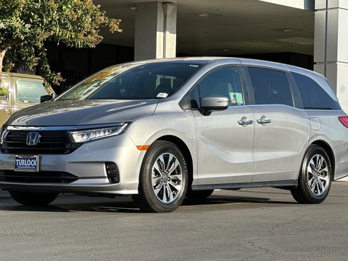Used 2023 Honda Odyssey EX-L image 9