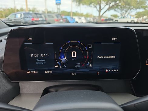 New 2026 Chevrolet Traverse LT w/ Sun and Wheel Package image 32