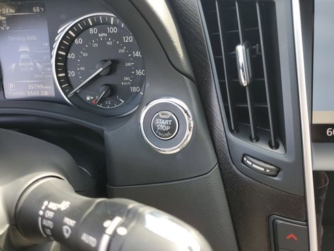 Used 2022 INFINITI Q50 Sensory image 29