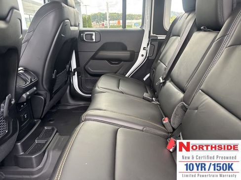 New 2025 Jeep Wrangler Unlimited Rubicon 392 image 13