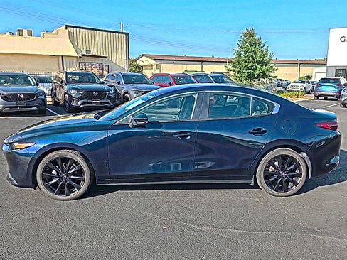 Used 2024 MAZDA MAZDA3 s FWD image 4