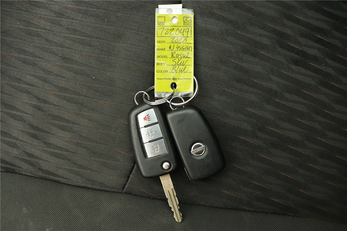 Used 2020 Nissan Rogue S FWD image 42