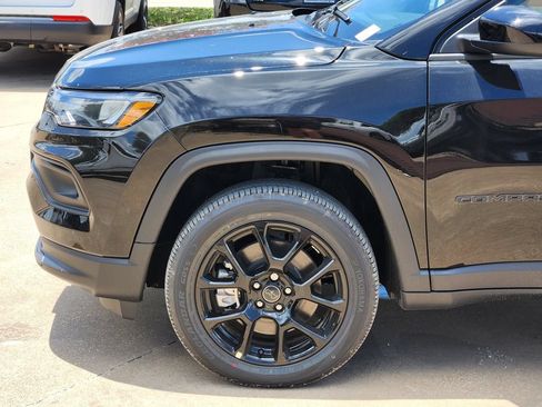 New 2026 Jeep Compass Latitude AWD/4WD image 6