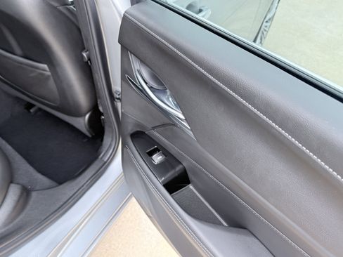 Used 2025 Cadillac CT4 Premium Luxury image 37