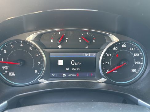 Used 2020 Chevrolet Equinox Premier AWD/4WD image 21