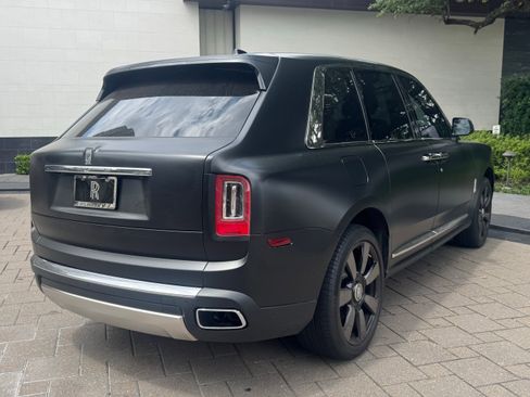 Certified 2023 Rolls-Royce Cullinan AWD/4WD image 6