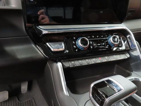 Used 2025 GMC Sierra 1500 Denali Ultimate image 67