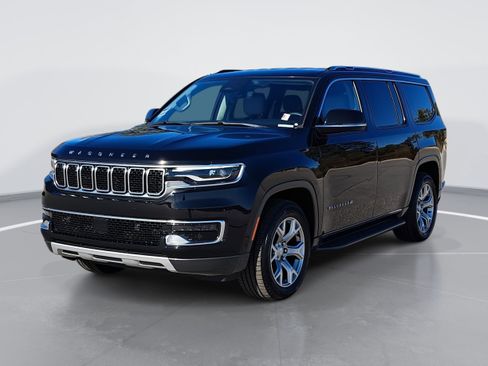 Used 2022 Jeep Wagoneer Series II image 7