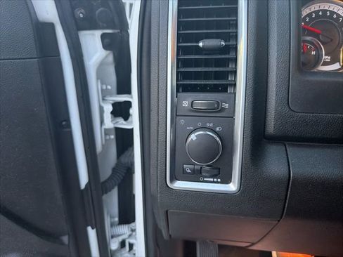 Used 2023 RAM 1500 Classic SLT w/ Trailer & Traction Group RWD image 21