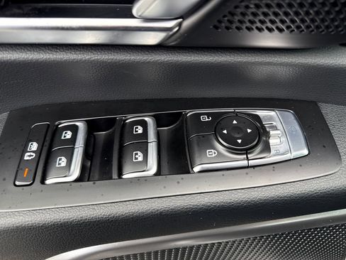 Used 2025 Kia Telluride EX X-Line AWD/4WD image 17