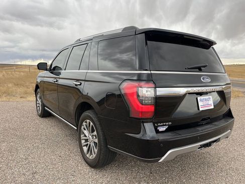 Used 2018 Ford Expedition Limited image 3