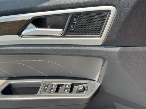 Used 2023 Volkswagen Atlas SE FWD image 26