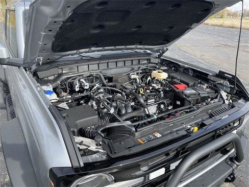 Used 2024 Ford Bronco Outer Banks w/ Sasquatch Package image 30