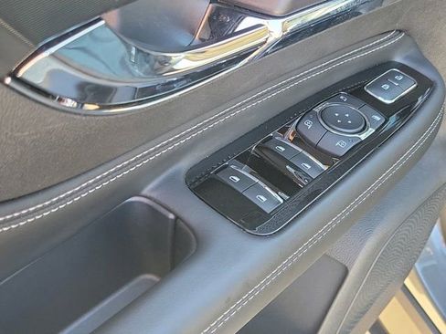 Certified 2023 Lincoln Corsair Reserve w/ Equipment Group 201A AWD/4WD image 23