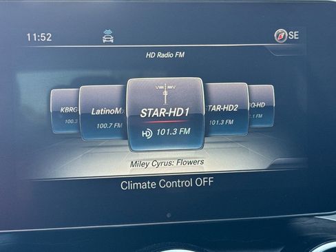 Used 2019 Mercedes-Benz GLC 350e 4MATIC image 24