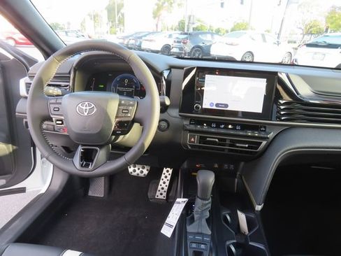 Certified 2026 Toyota Camry SE image 21