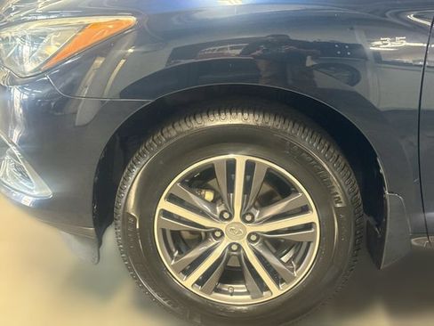 Used 2017 INFINITI QX60 Luxe w/ Premium Plus Package AWD/4WD image 19