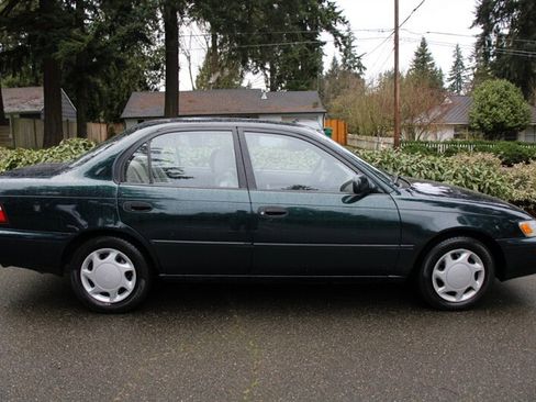 Used 1997 Toyota Corolla DX image 11