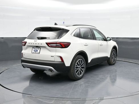 New 2025 Ford Escape SE image 7