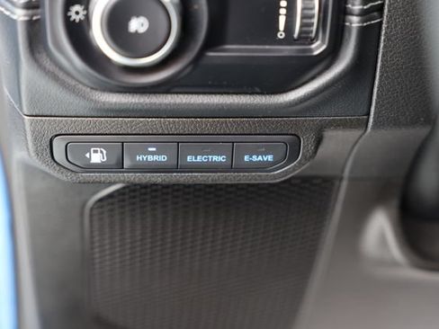 Used 2024 Jeep Wrangler Unlimited Sahara w/ Safety Group AWD/4WD image 14