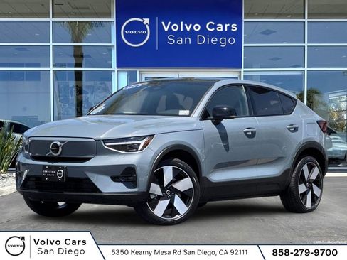 Certified 2023 Volvo C40 P8 Recharge Ultimate AWD/4WD image 1