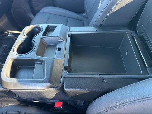 Used 2022 Chevrolet Silverado 1500 W/T w/ WT Value Package image 27