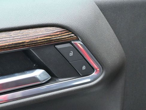 Used 2022 GMC Sierra 1500 Elevation image 10