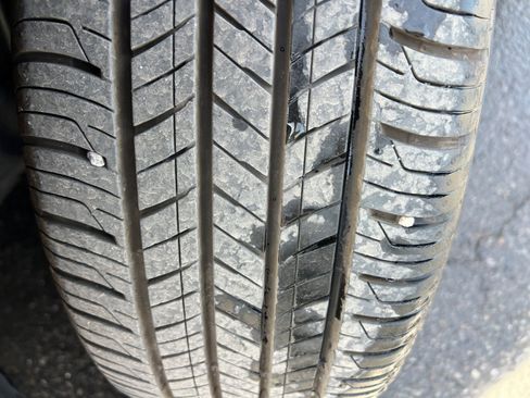 Used 2022 Toyota Corolla LE image 30