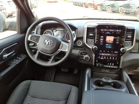 New 2026 RAM 1500 4x4 Crew Cab image 16