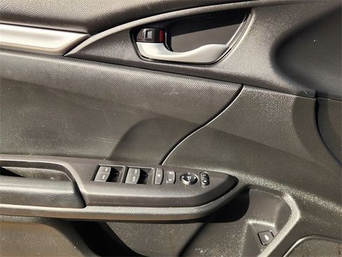 Used 2021 Honda Civic Sport image 29