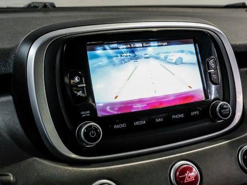 Used 2017 FIAT 500X Trekking image 18