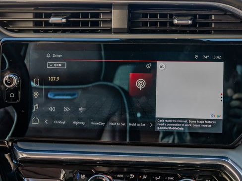 Used 2025 GMC Sierra 2500 Denali Ultimate image 24