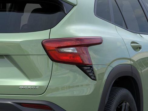 New 2026 Chevrolet Trax ACTIV w/ Driver Confidence Package FWD image 35