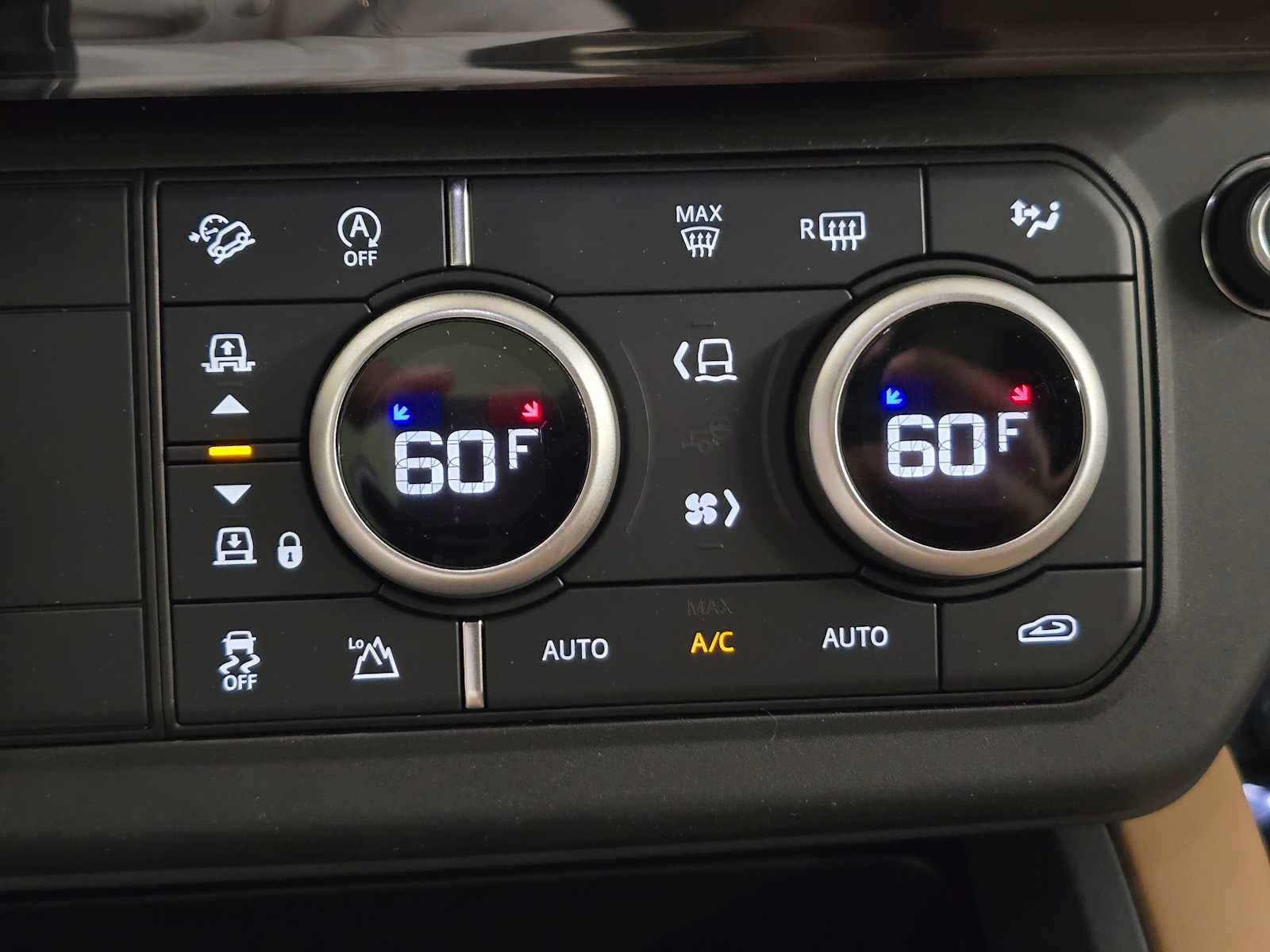 New 2026 Land Rover Defender 130 S AWD/4WD image 28