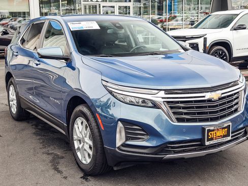 Used 2024 Chevrolet Equinox LT image 19