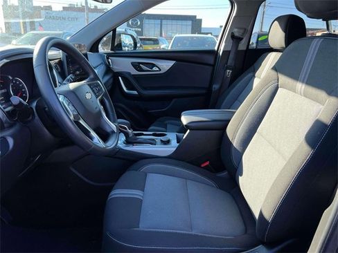 Used 2025 Chevrolet Blazer LT w/ Driver Confidence Package image 17