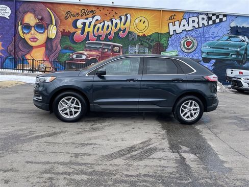 Used 2024 Ford Edge SEL image 2