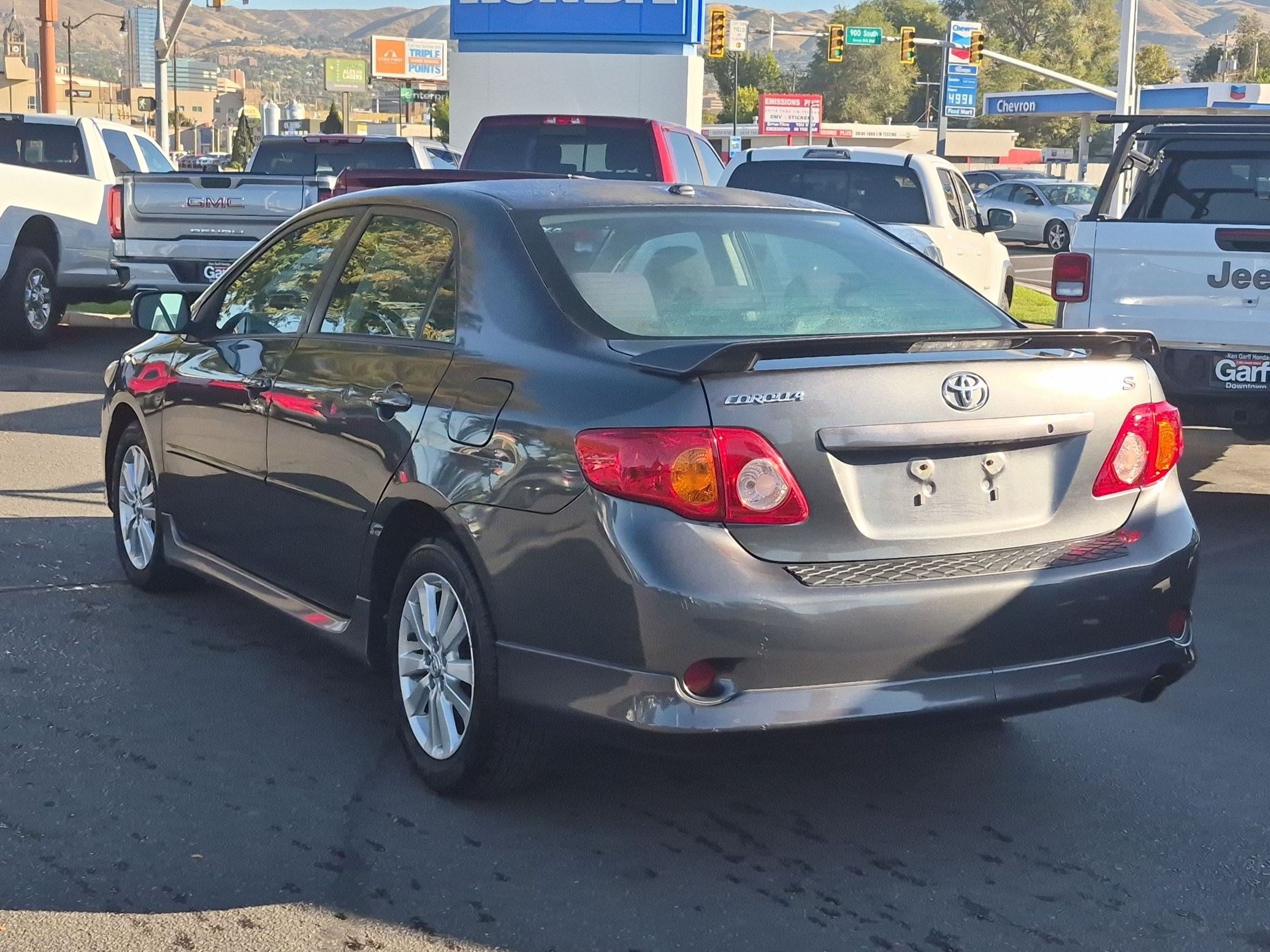 Used 2010 Toyota Corolla FWD image 8