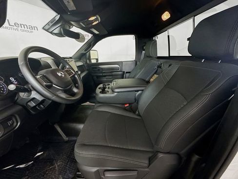 Used 2025 RAM 3500 Tradesman image 19