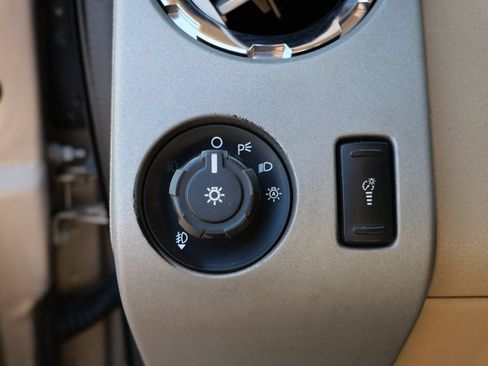 Used 2014 Ford F250 Lariat w/ Chrome Package AWD/4WD image 25
