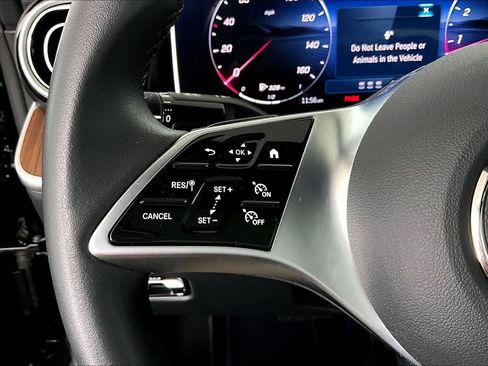 Used 2025 Mercedes-Benz C 300 4MATIC Sedan image 23