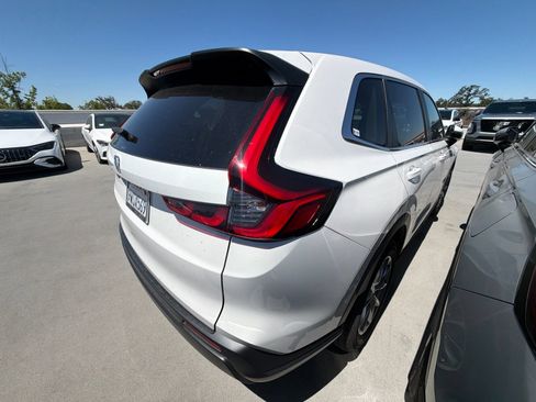 Used 2026 Honda CR-V EX image 6