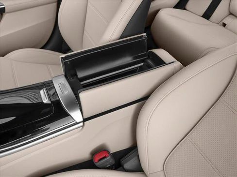 Certified 2026 Mercedes-Benz C 300 Sedan image 10