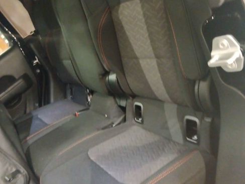 Used 2023 Jeep Gladiator Mojave w/ Cold Weather Group AWD/4WD image 7