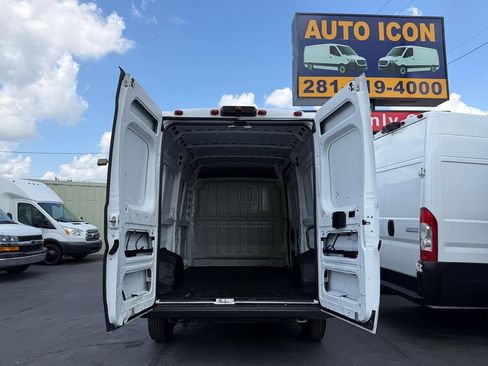 Used 2023 RAM ProMaster 1500 w/ Convenience Group FWD image 12