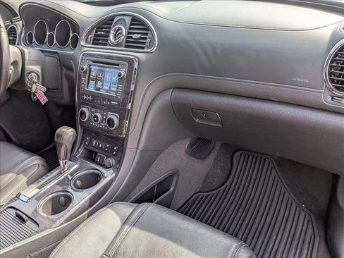 Used 2017 Buick Enclave Leather FWD image 23