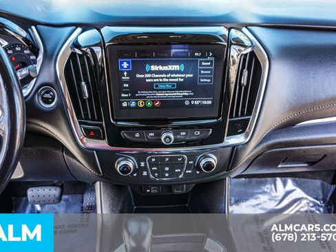 Used 2021 Chevrolet Traverse RS w/ LPO, Floor Liner Package image 42